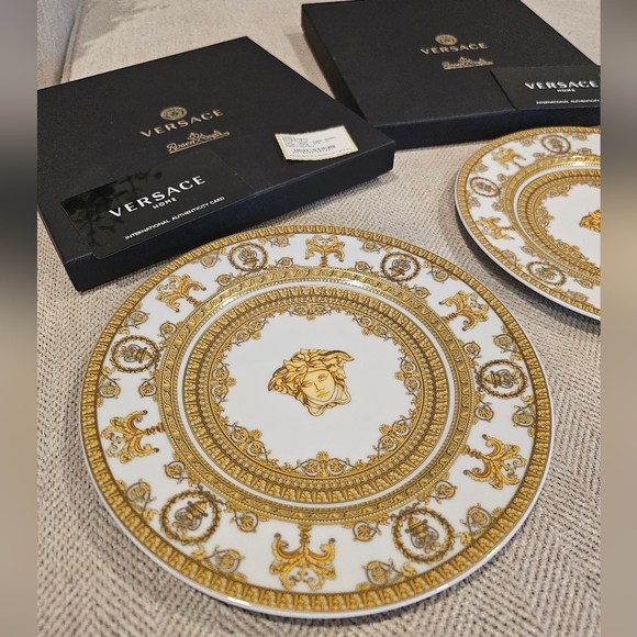 Versace Gold and White Dining Plates - Picture 2 of 15